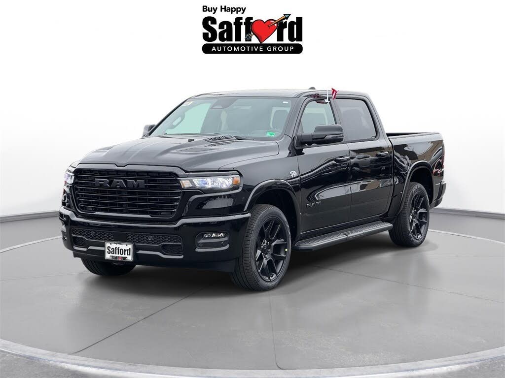 2026 RAM 1500 Laramie Crew Cab 4WD