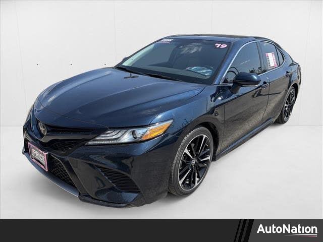 2019 Toyota Camry XSE FWD