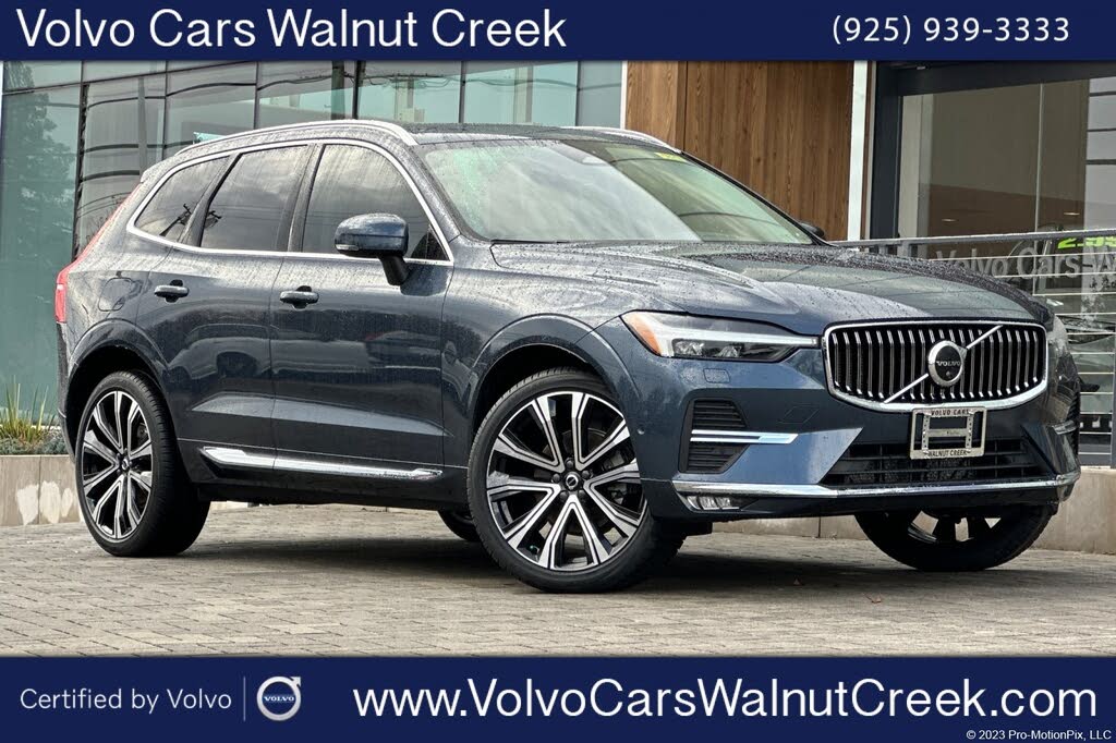 2023 Volvo XC60 B5 Ultimate Bright Theme FWD