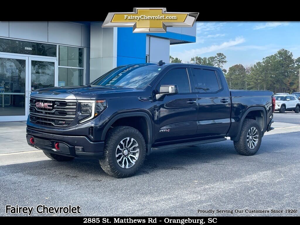 2022 GMC Sierra 1500 AT4 Crew Cab 4WD