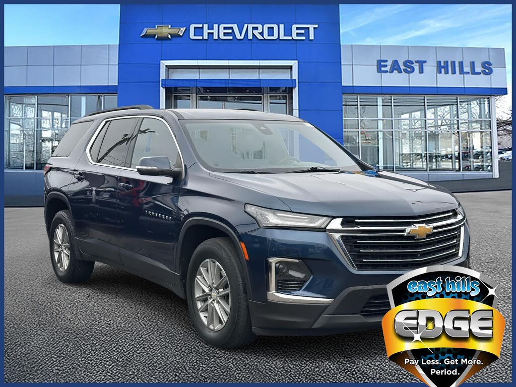 2023 Chevrolet Traverse LT Leather AWD