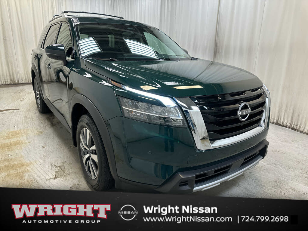 2024 Nissan Pathfinder SL 4WD