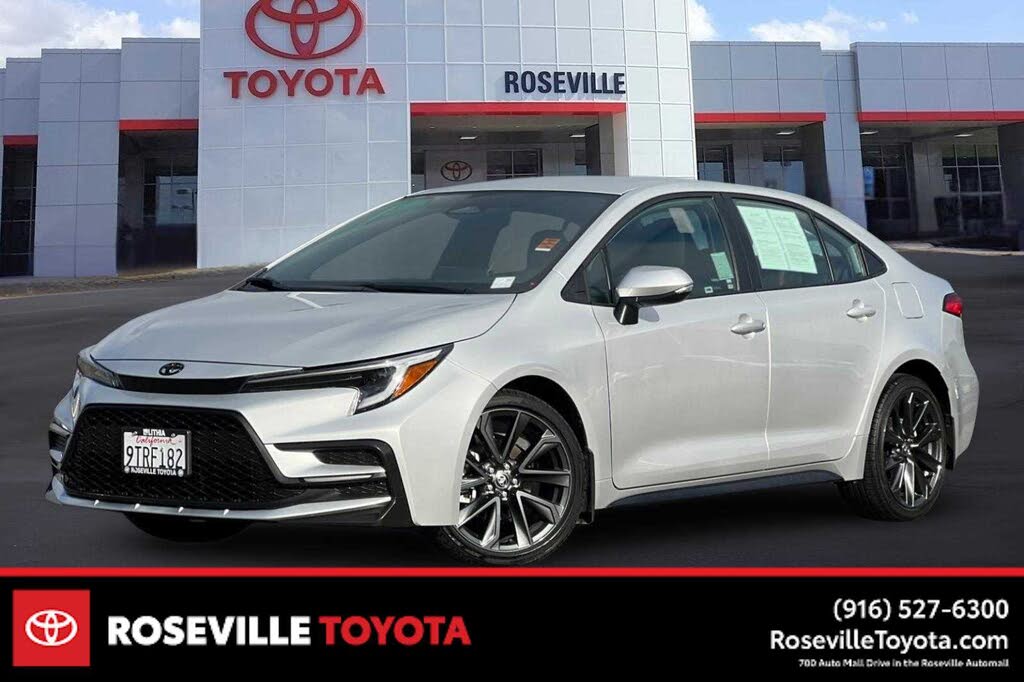 2025 Toyota Corolla SE FWD