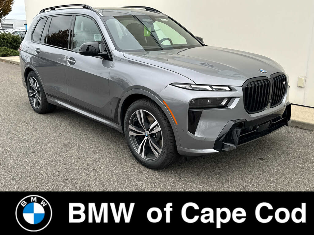 2026 BMW X7 M60i AWD