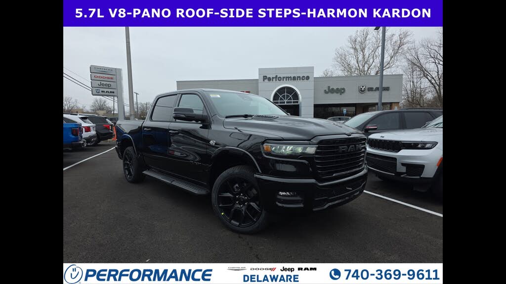 2026 RAM 1500 Laramie Crew Cab 4WD