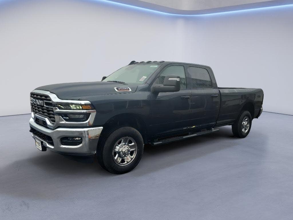 2026 RAM 3500 Tradesman Crew Cab LB 4WD