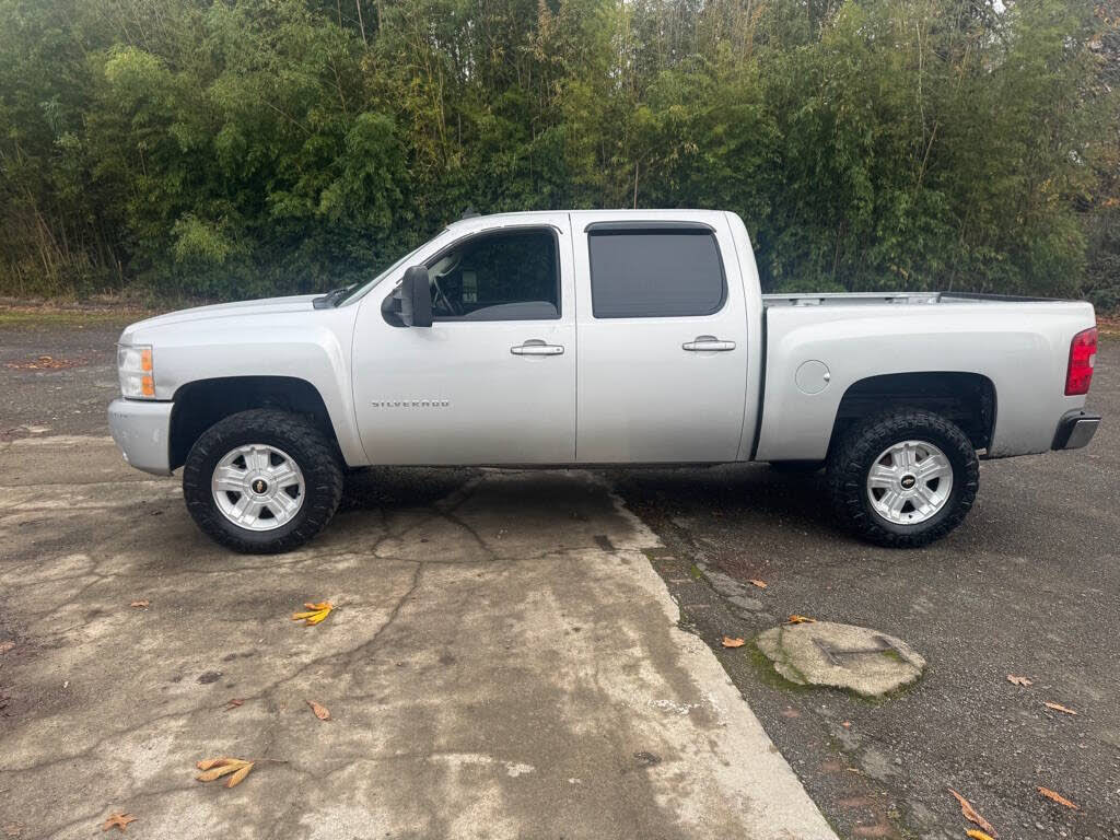 2010 Chevrolet Silverado 1500 LTZ Crew Cab 4WD