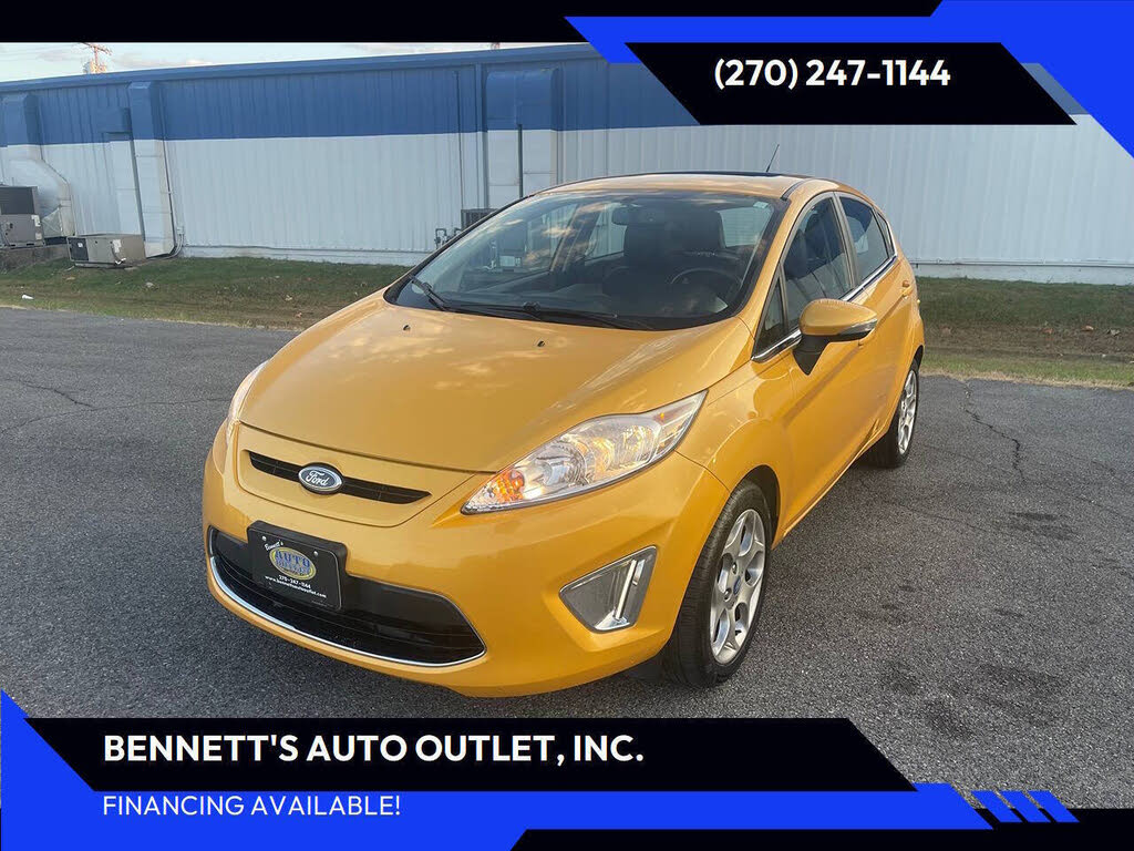 2011 Ford Fiesta SES Hatchback