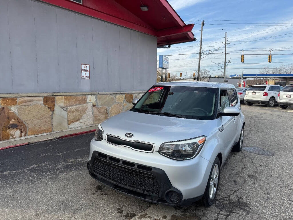 2016 Kia Soul Base