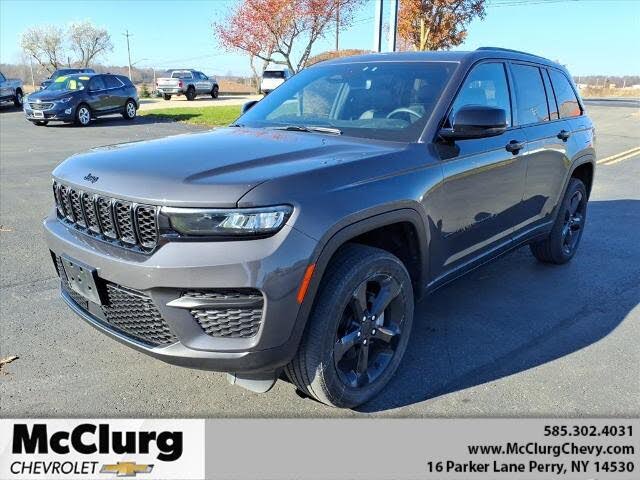 2024 Jeep Grand Cherokee Altitude 4WD