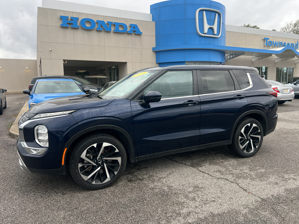 2024 Mitsubishi Outlander SE FWD