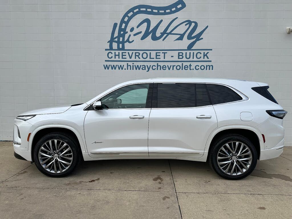 2025 Buick Enclave Avenir AWD