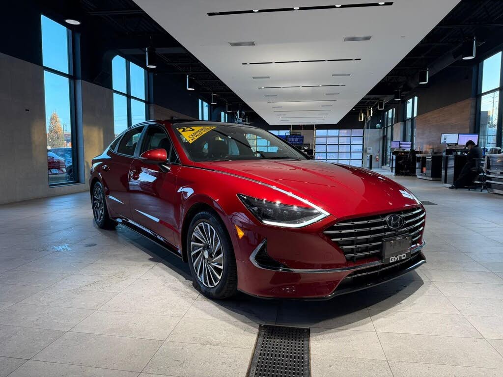Hyundai Sonata Hybrid Ultimate FWD 2023