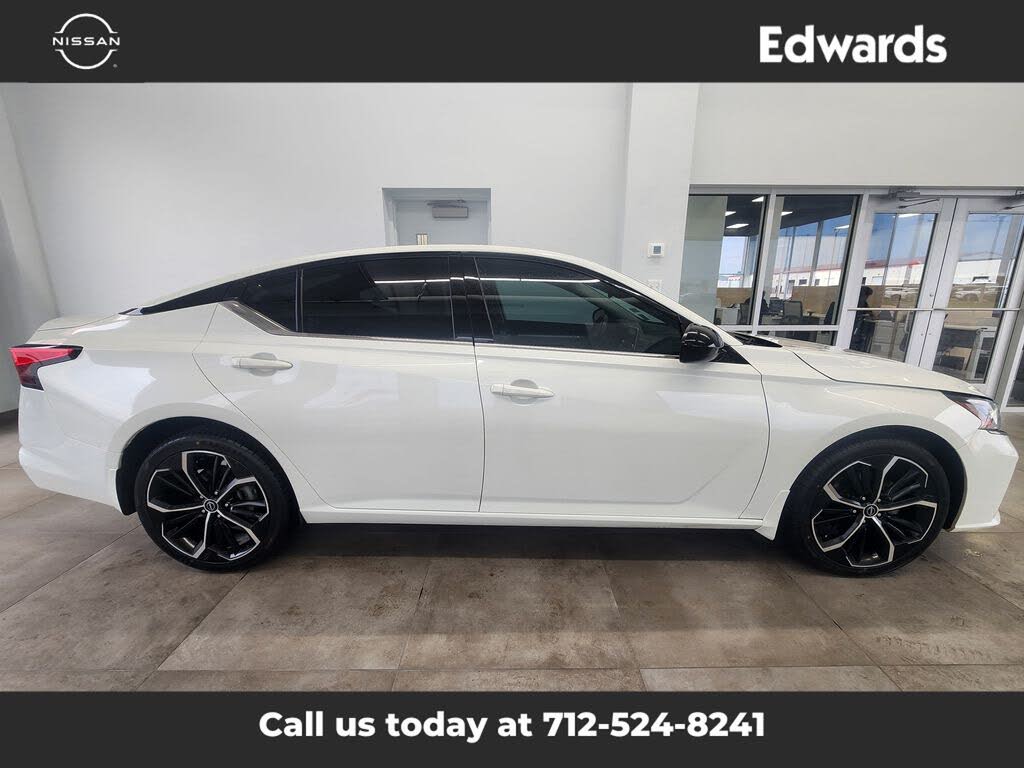 2023 Nissan Altima 2.5 SR AWD