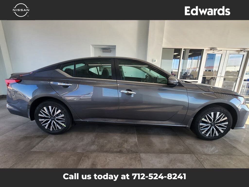 2025 Nissan Altima 2.5 SV AWD