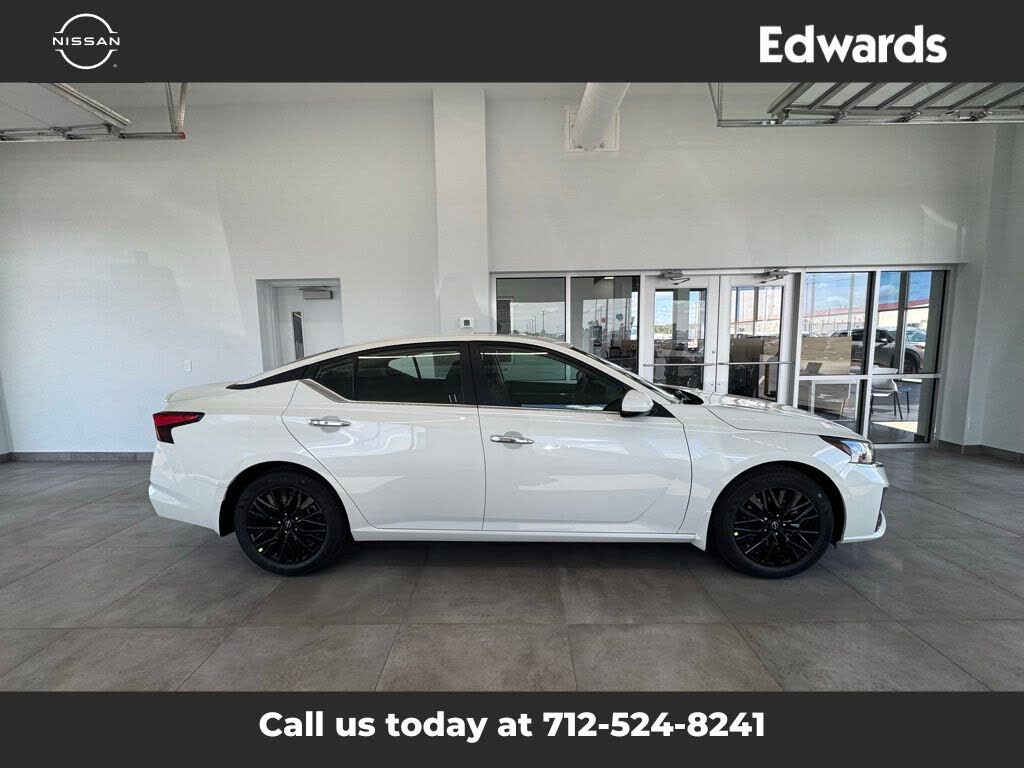 2025 Nissan Altima 2.5 SV AWD