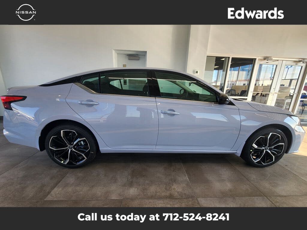 2025 Nissan Altima 2.5 SR AWD