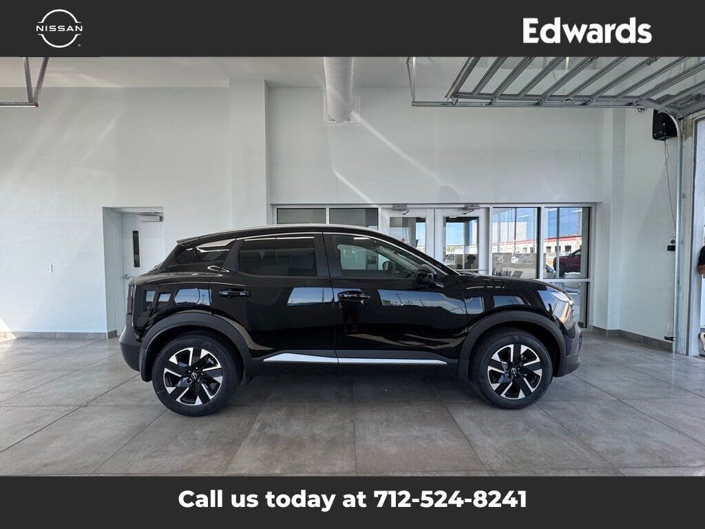 2025 Nissan Kicks SV AWD