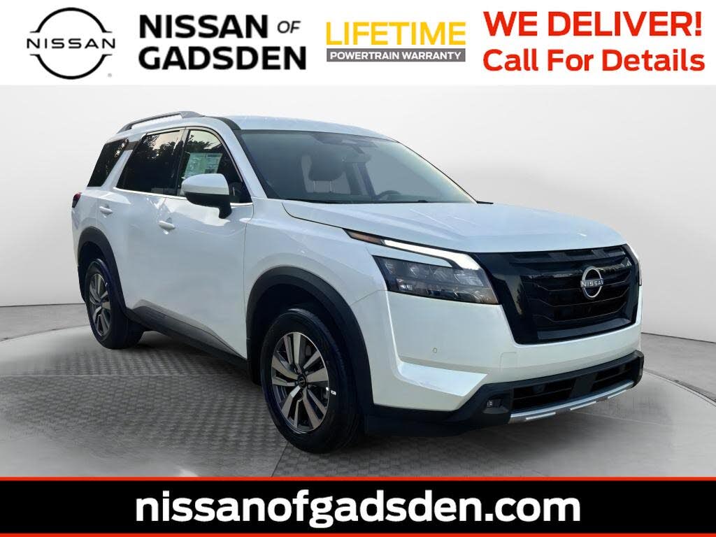 2025 Nissan Pathfinder SL 4WD