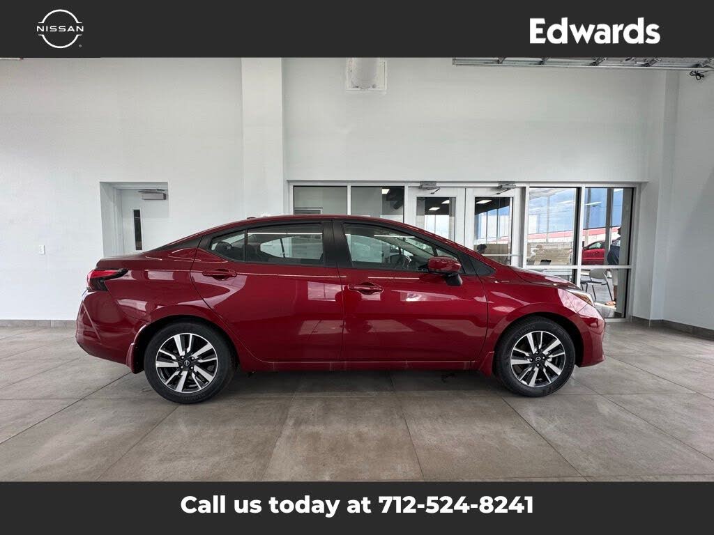 2025 Nissan Versa SV FWD