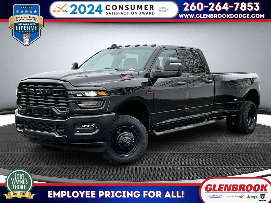 2026 RAM 3500 Tradesman Crew Cab LB DRW 4WD