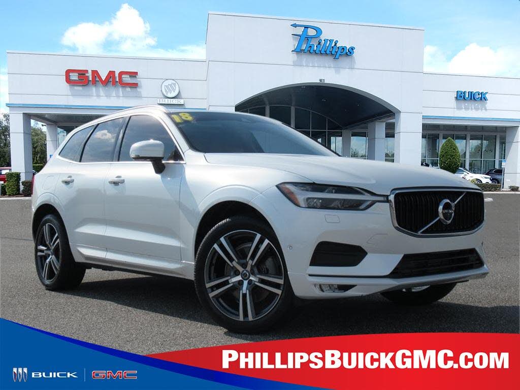 2018 Volvo XC60 T6 Momentum AWD