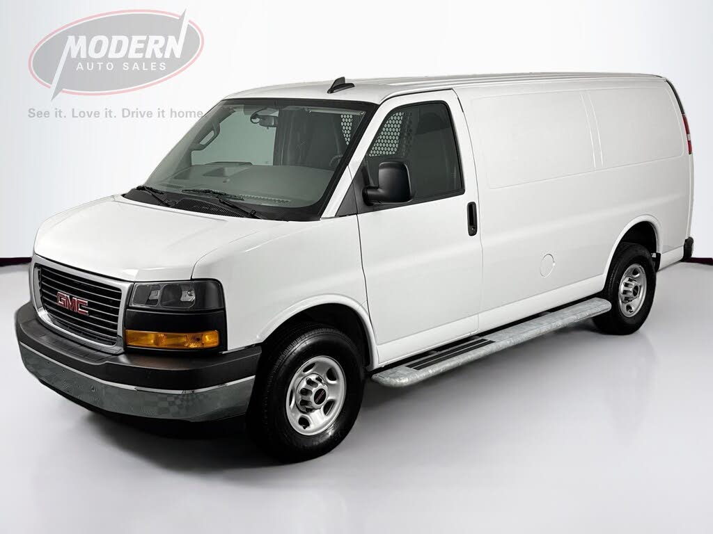 2024 GMC Savana Cargo 2500 RWD