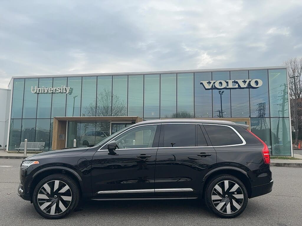 2024 Volvo XC90 Recharge T8 Plus Bright Theme 7-Passenger eAWD