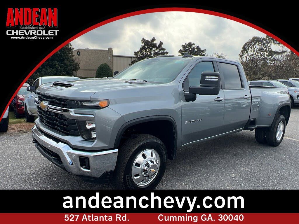2026 Chevrolet Silverado 3500HD LT Crew Cab 4WD