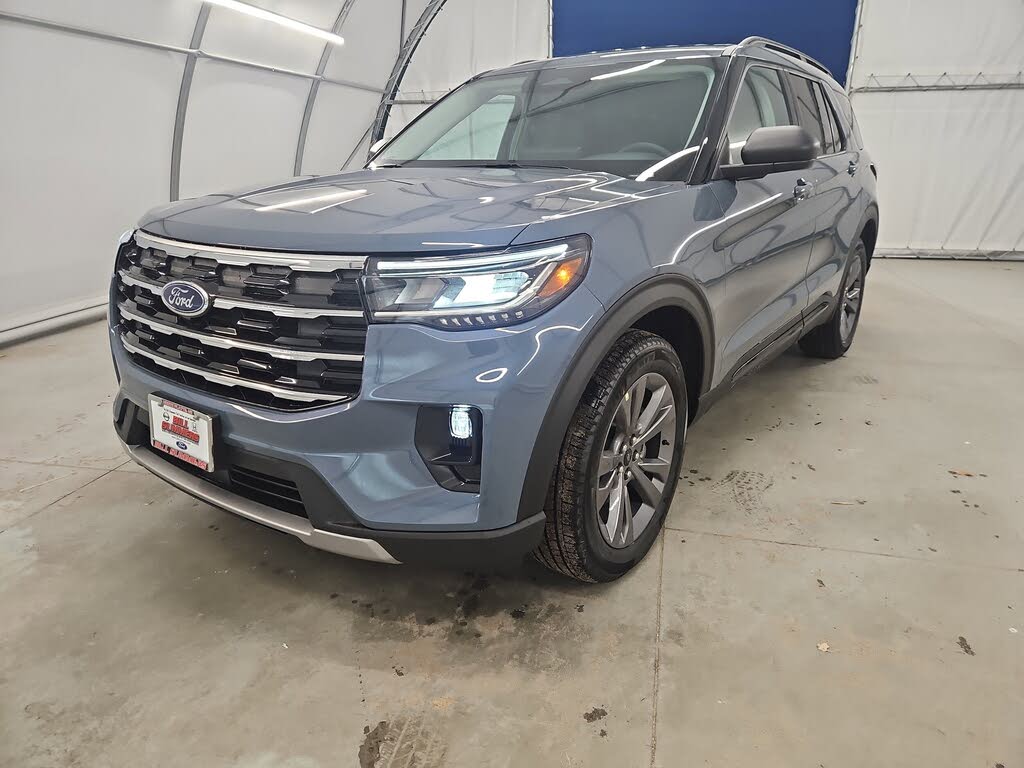 2026 Ford Explorer Active AWD