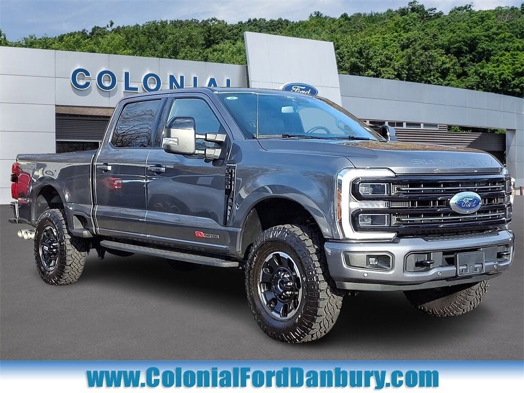 2026 Ford F-350 Super Duty Platinum Crew Cab 4WD