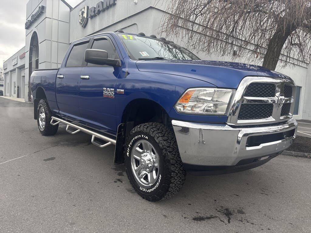 2017 RAM 2500 SLT Crew Cab 4WD