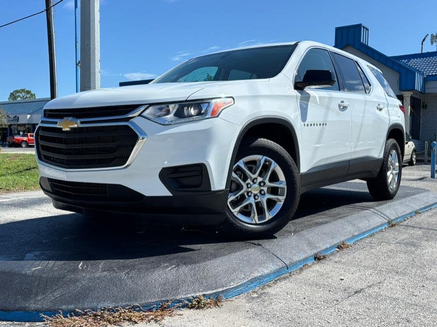 2020 Chevrolet Traverse LS FWD