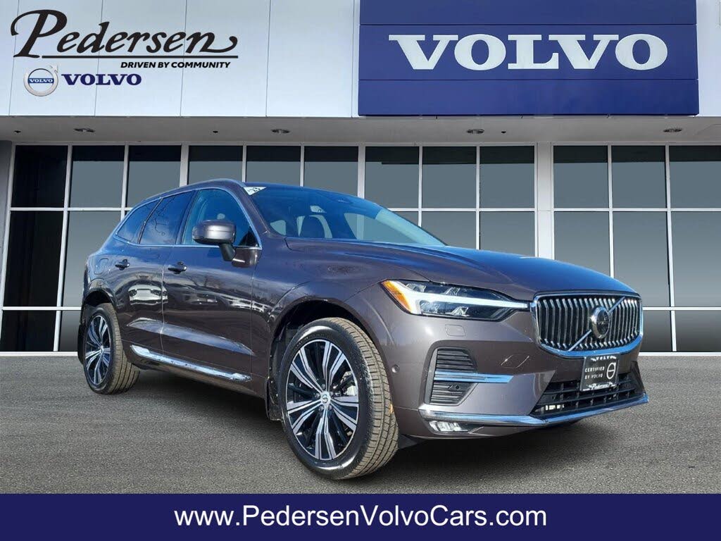 2023 Volvo XC60 B5 Plus Bright Theme AWD