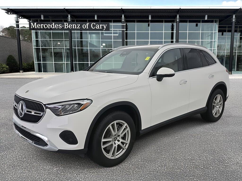 2025 Mercedes-Benz GLC 300 RWD