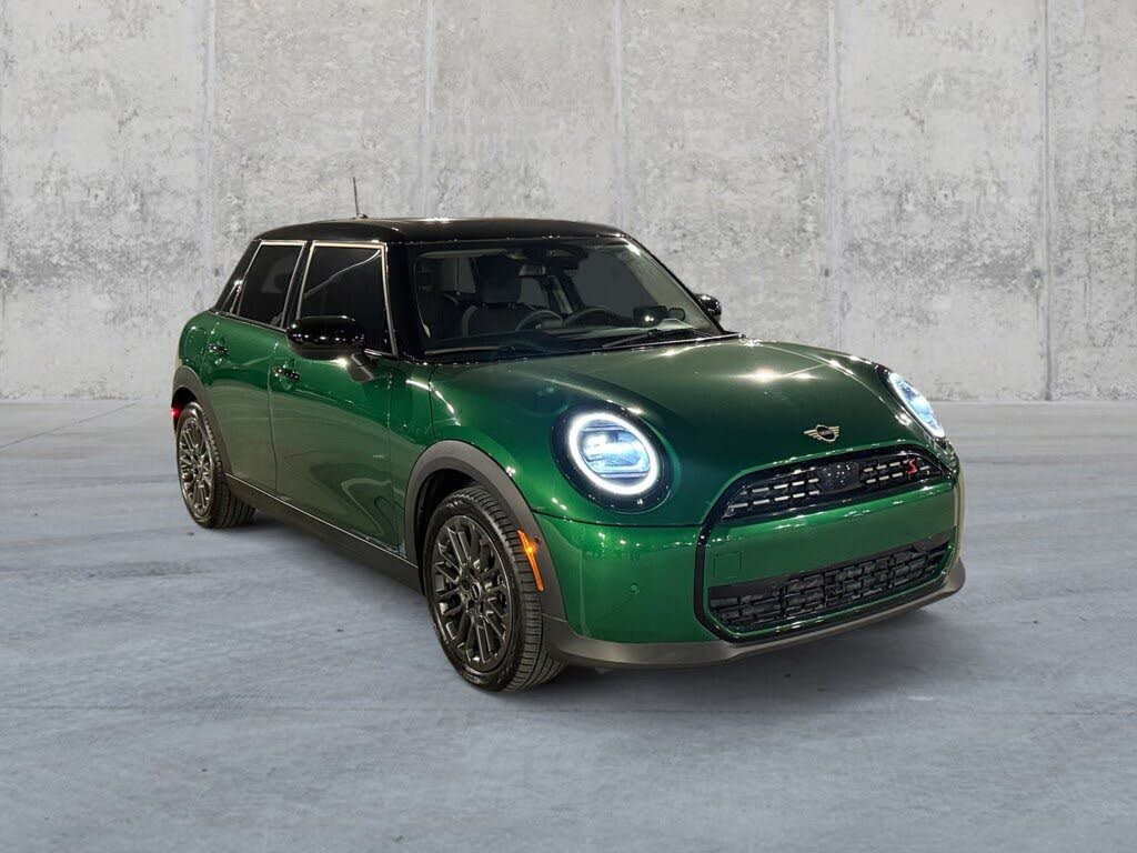 2025 MINI Cooper S Signature Trim 4-door Hatchback