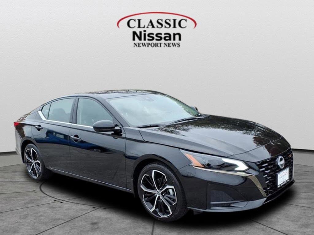 2025 Nissan Altima 2.5 SR FWD