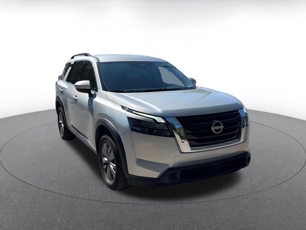 2025 Nissan Pathfinder SV FWD