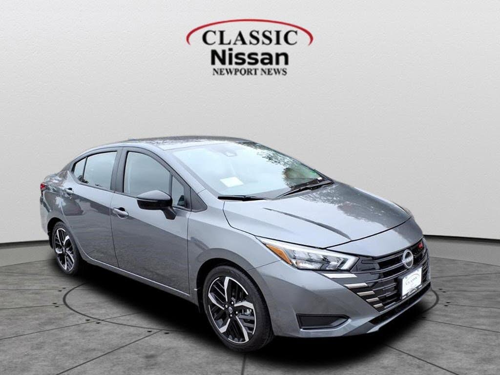 2025 Nissan Versa SR FWD