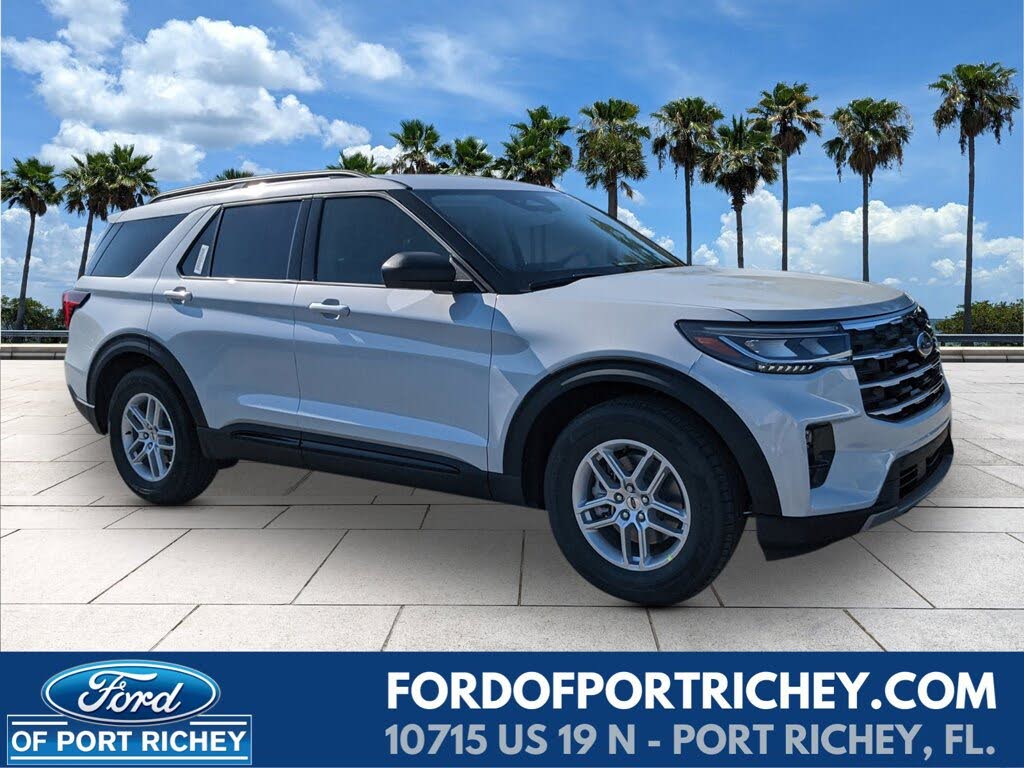 2026 Ford Explorer Active RWD