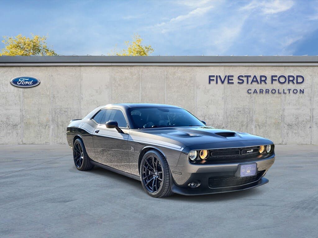 2022 Dodge Challenger R/T Scat Pack RWD