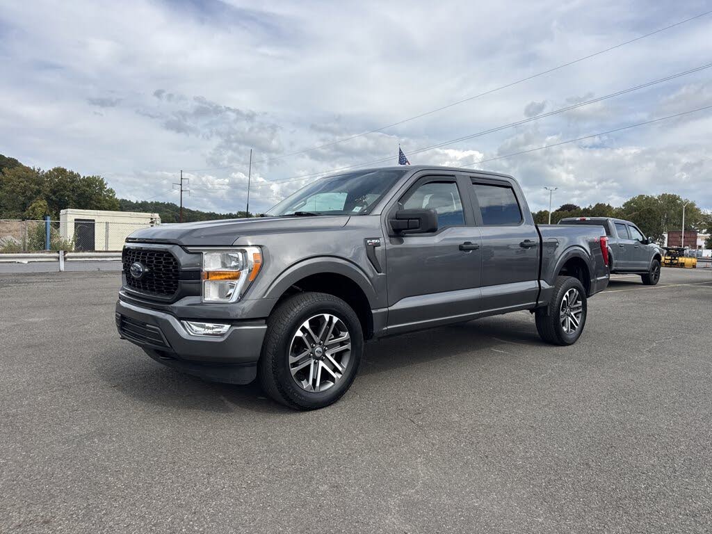 2022 Ford F-150 XL SuperCrew 4WD