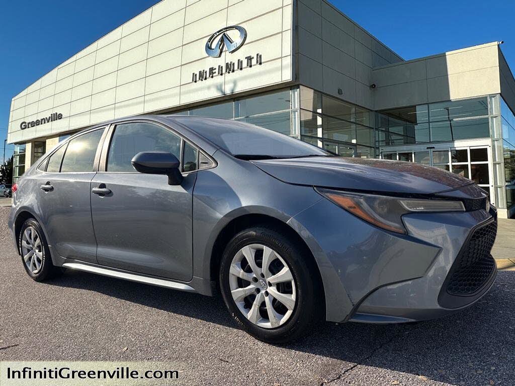 2022 Toyota Corolla LE FWD