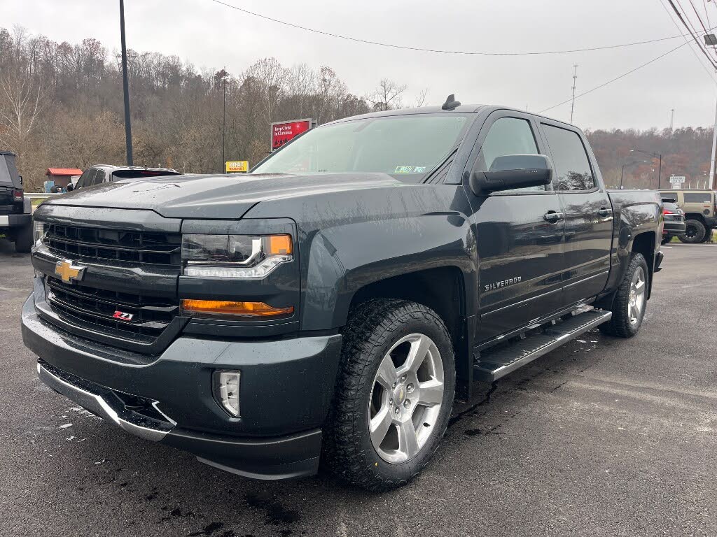 2018 Chevrolet Silverado 1500 LT Z71 Crew Cab 4WD