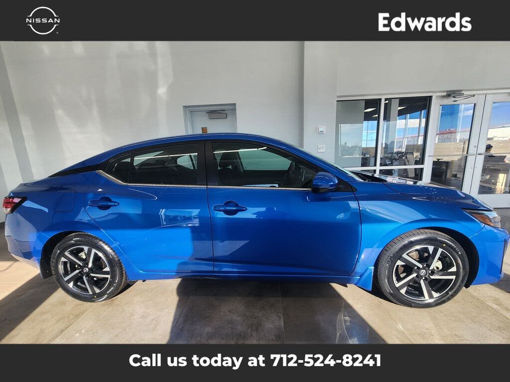 2024 Nissan Sentra SV FWD