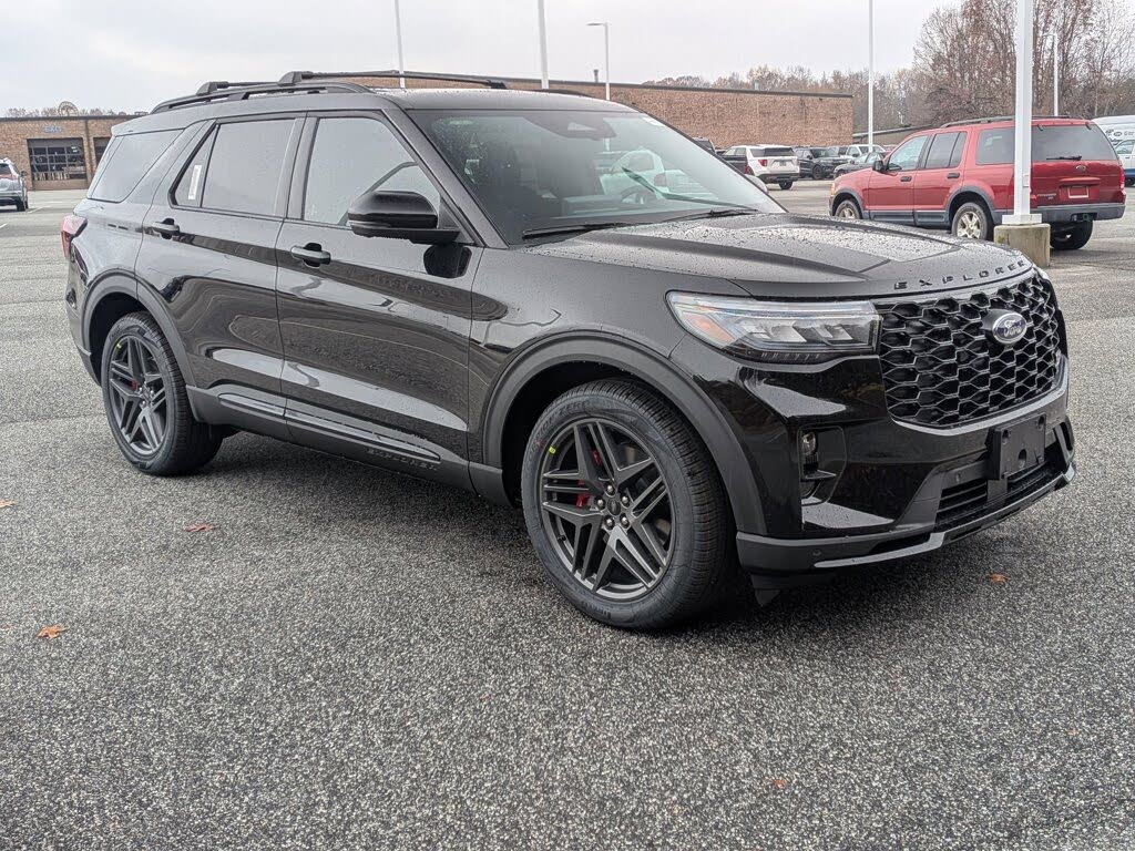 2026 Ford Explorer ST AWD