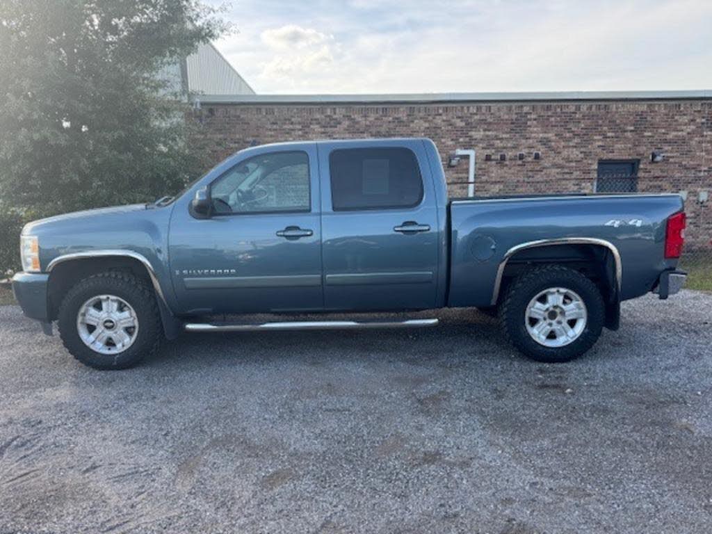 2007 Chevrolet Silverado 1500 LTZ Crew Cab 4WD