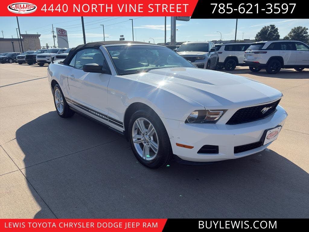 2010 Ford Mustang V6 Convertible RWD