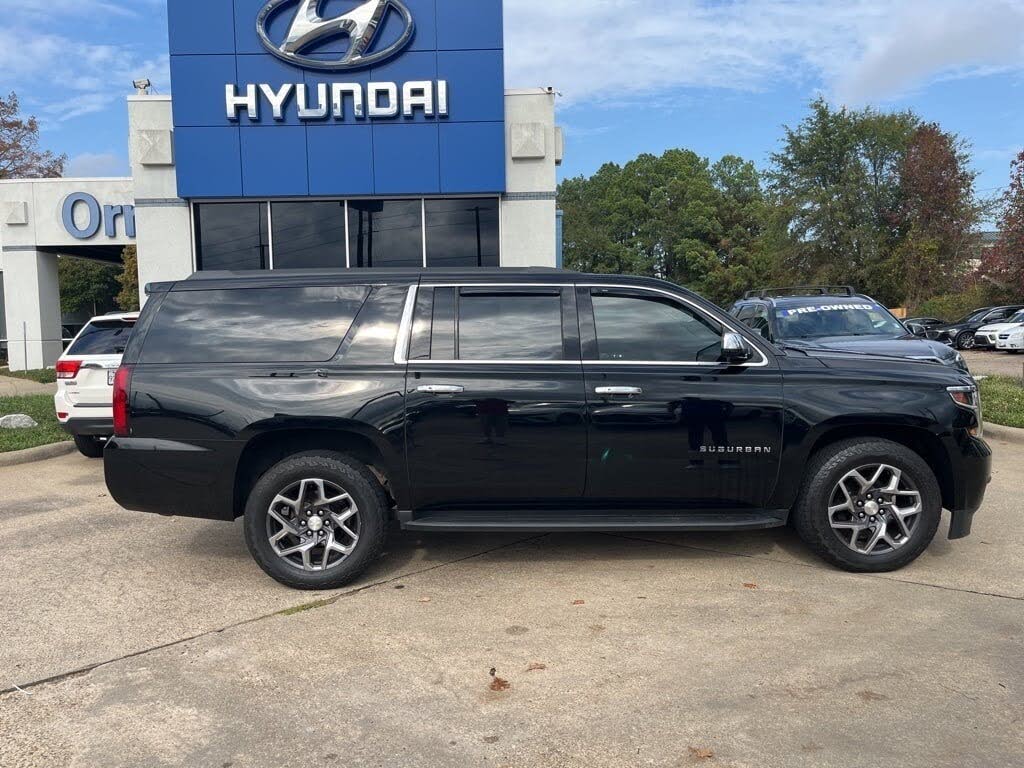 2019 Chevrolet Suburban 1500 LS 4WD