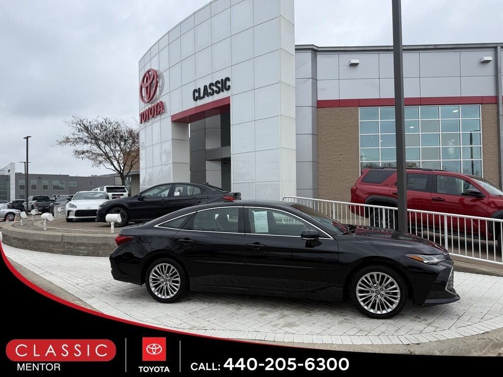 2019 Toyota Avalon Limited FWD
